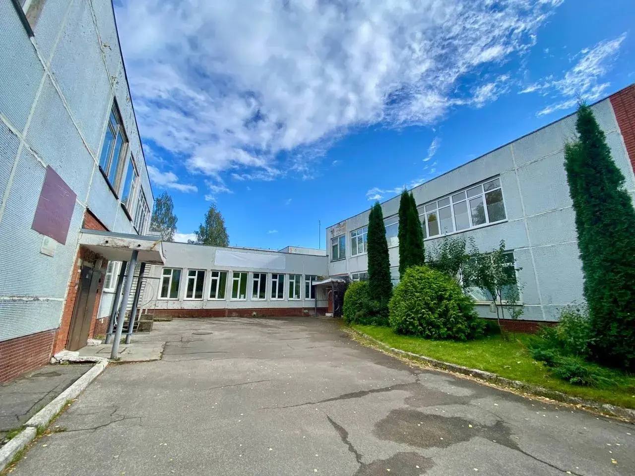 Елкин Борис: Приняли решение о выделении дополнительных средств из городского бюджета на капитальные ремонты образовательных учреждений, которые проходят по национальным проектам Елкин Борис: Приняли решение о выделении дополнительных средств из городского бюджета на капитальные ремонты образовательных учреждений, которые проходят по национальным проектам