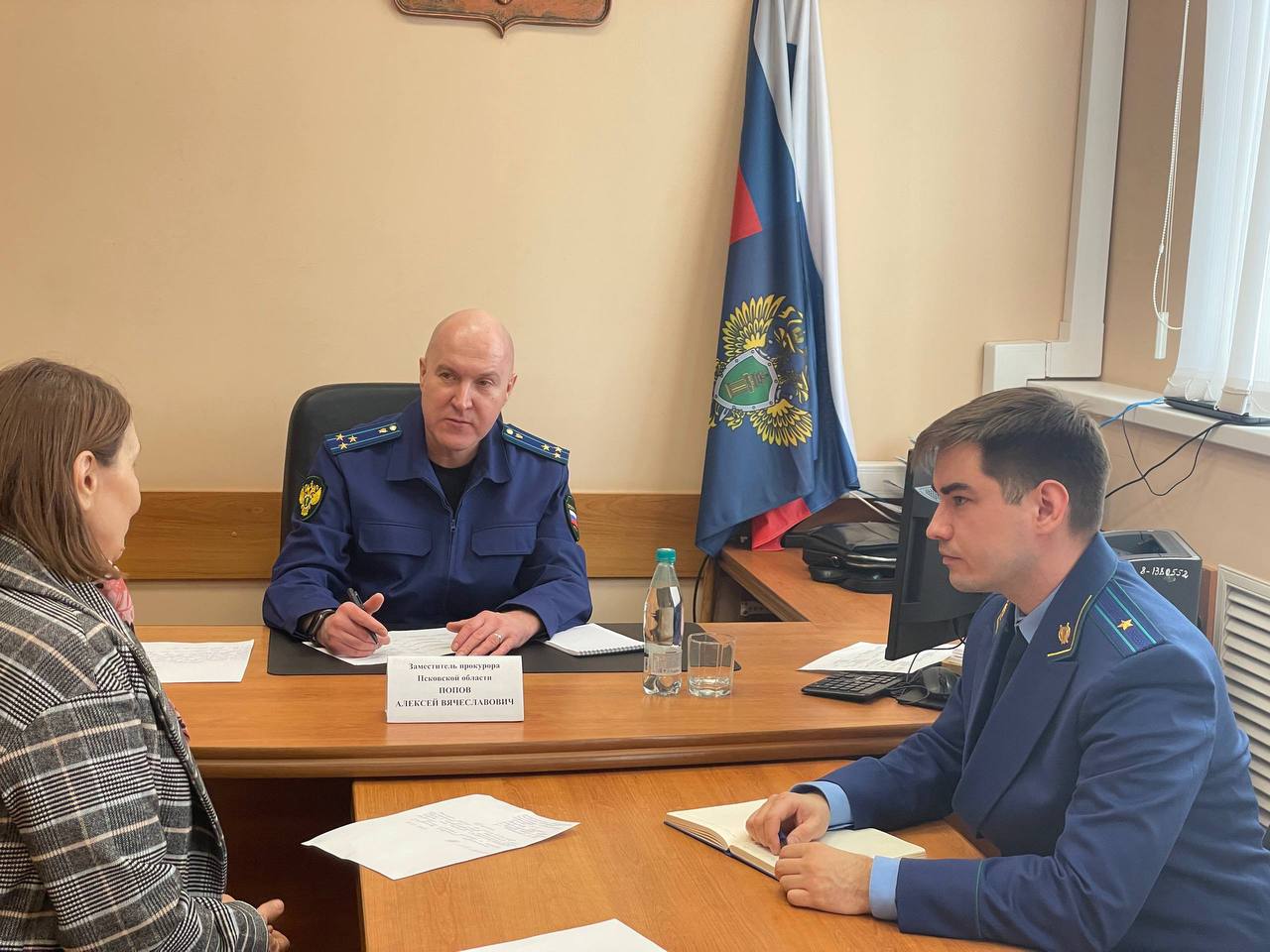 Прием граждан в Куньинском муниципальном округе провел заместитель прокурора области Прием граждан в Куньинском муниципальном округе провел заместитель прокурора области