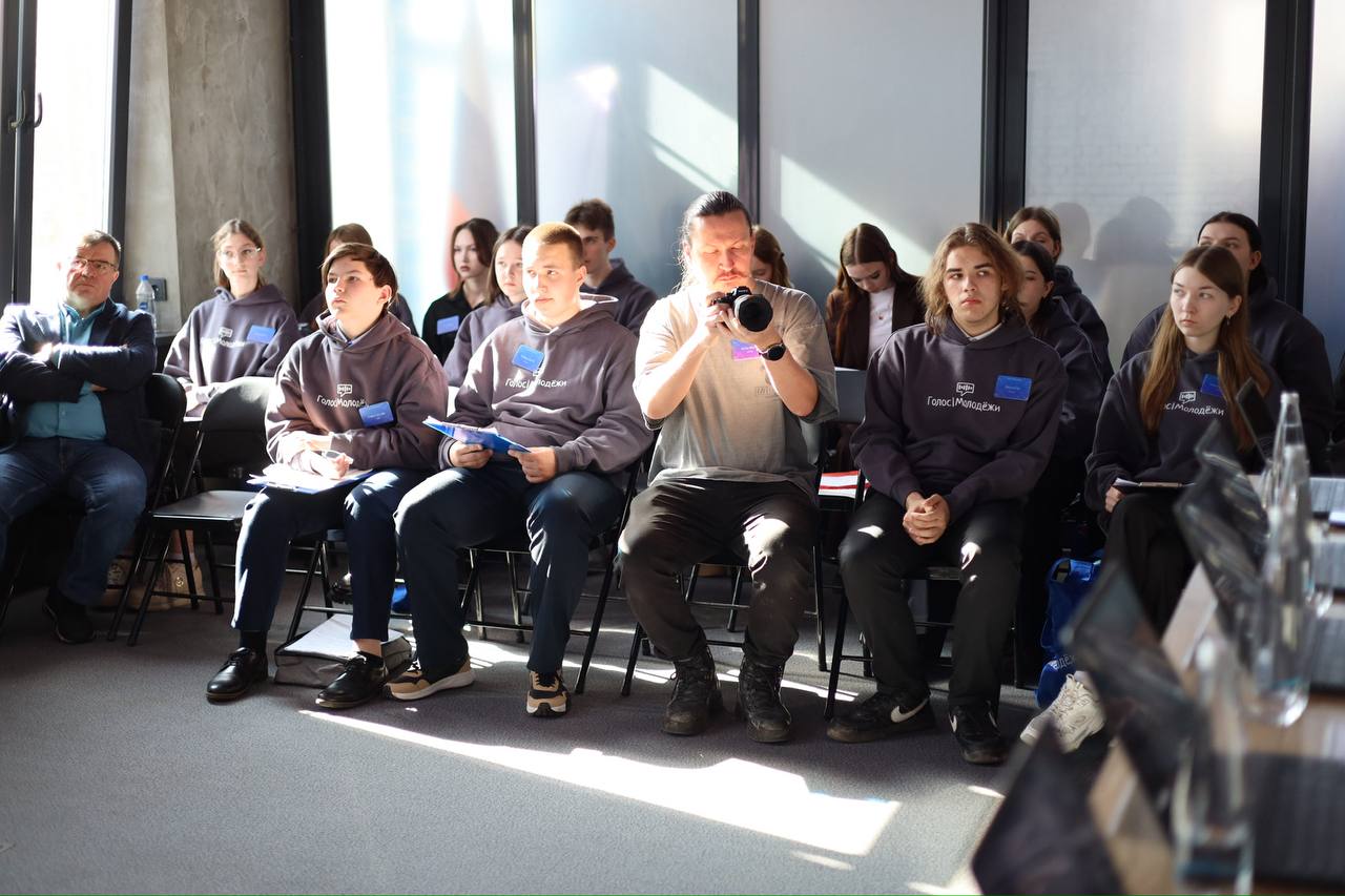 Прямо сейчас в рамках III Форума старшеклассников проходит защита социально-значимых проектов! Прямо сейчас в рамках III Форума старшеклассников проходит защита социально-значимых проектов!