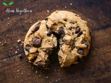 Почему строгие ограничения в питании создают риск срывов?