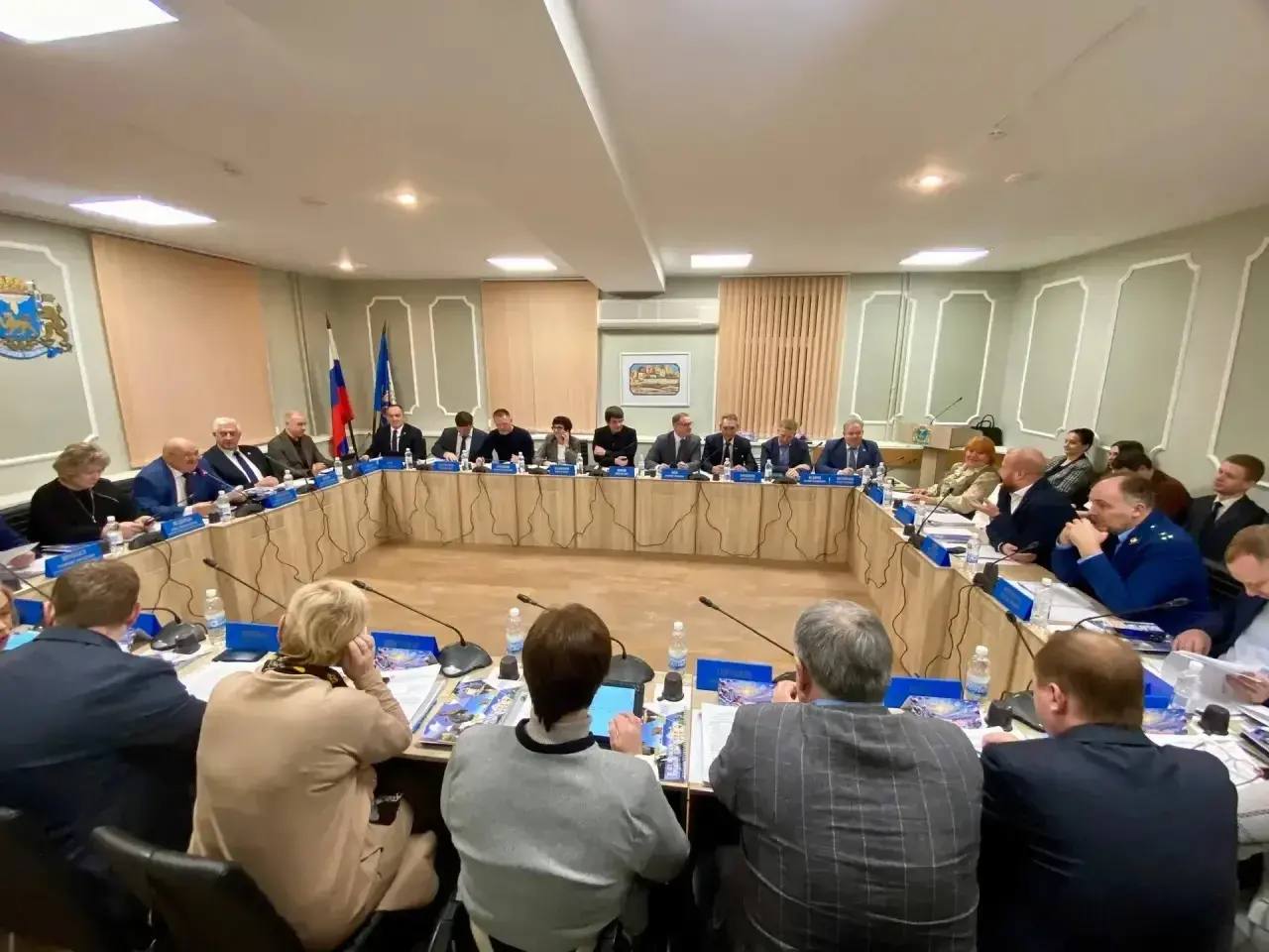 Елкин Борис: Ровно 30 лет назад прошла первая сессия Псковской городской Думы