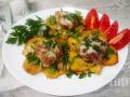 Сытный запеченный картофель с фаршем и сыром: быстро и просто