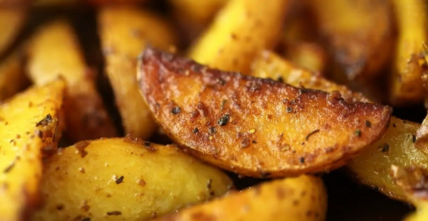 Как запечь картошку правильно: три секрета для идеального блюда