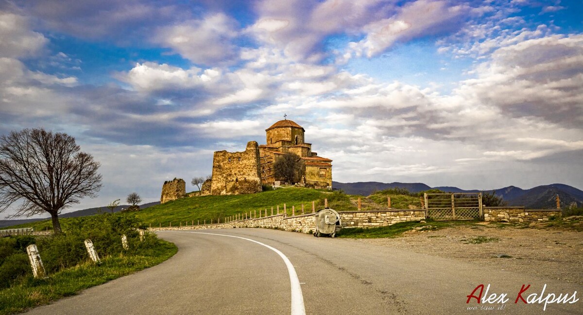 Монастырь Джвари: Место силы и духа в Грузии