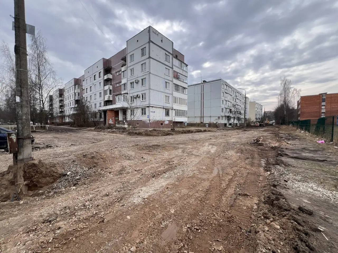 Елкин Борис: Приступили к ремонту проезда у домов №15 и №17 на Западной улице