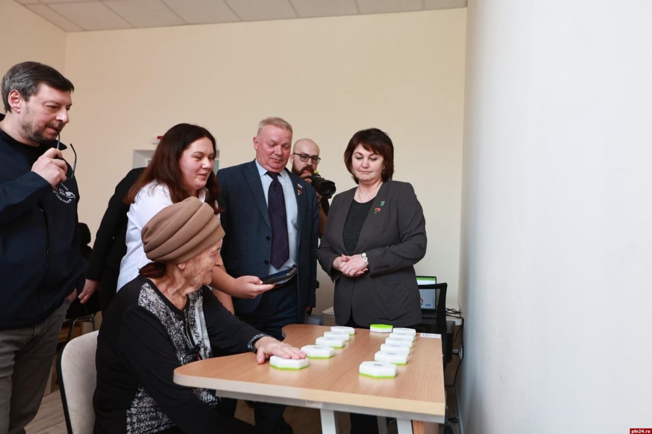 Оборудование для когнитивной и психологической реабилитации передали в псковский Соцгородок Оборудование для когнитивной и психологической реабилитации передали в псковский Соцгородок