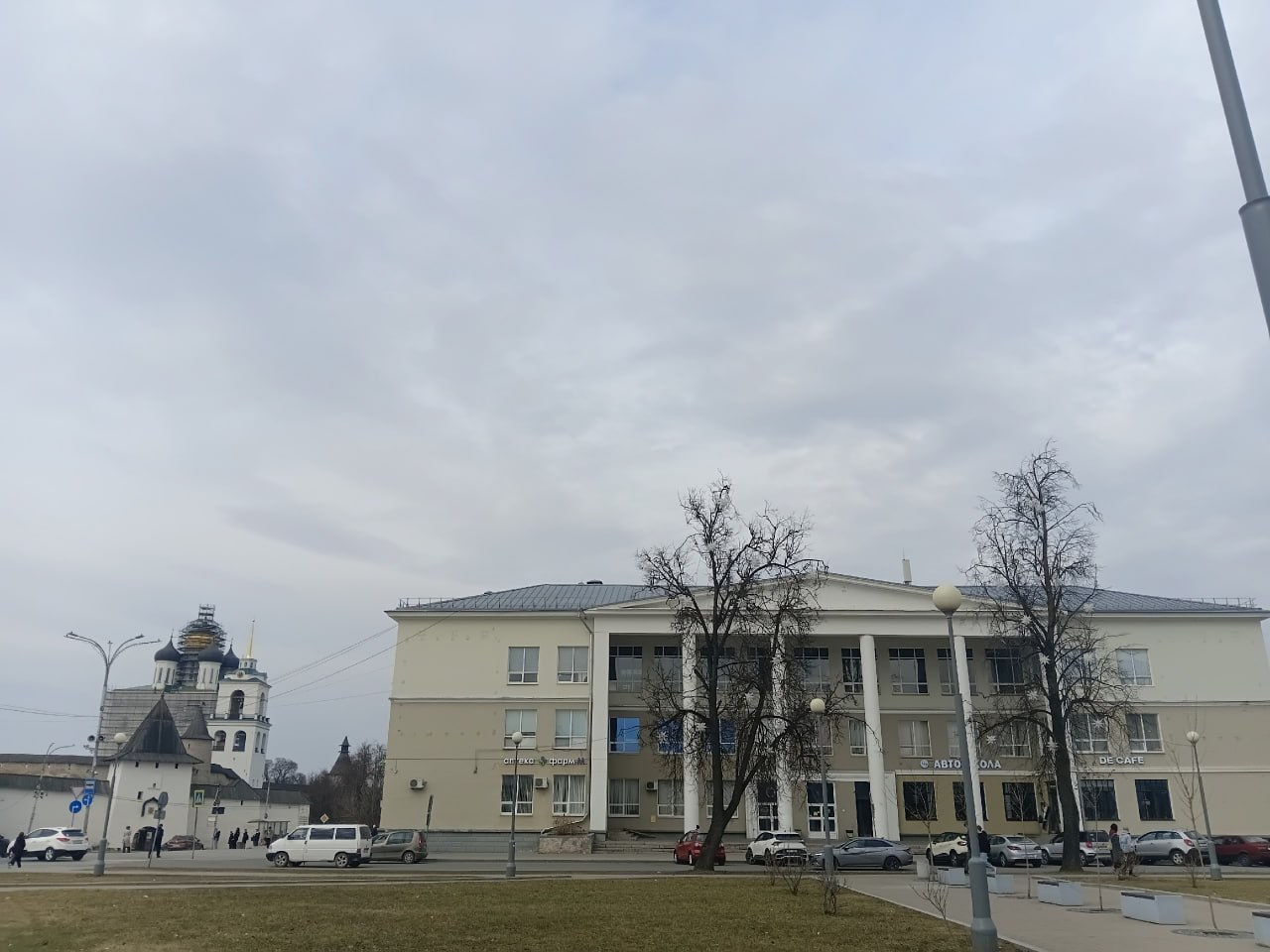 Областной Центр семьи разъяснил порядок бесплатного получения услуг для семей с детьми