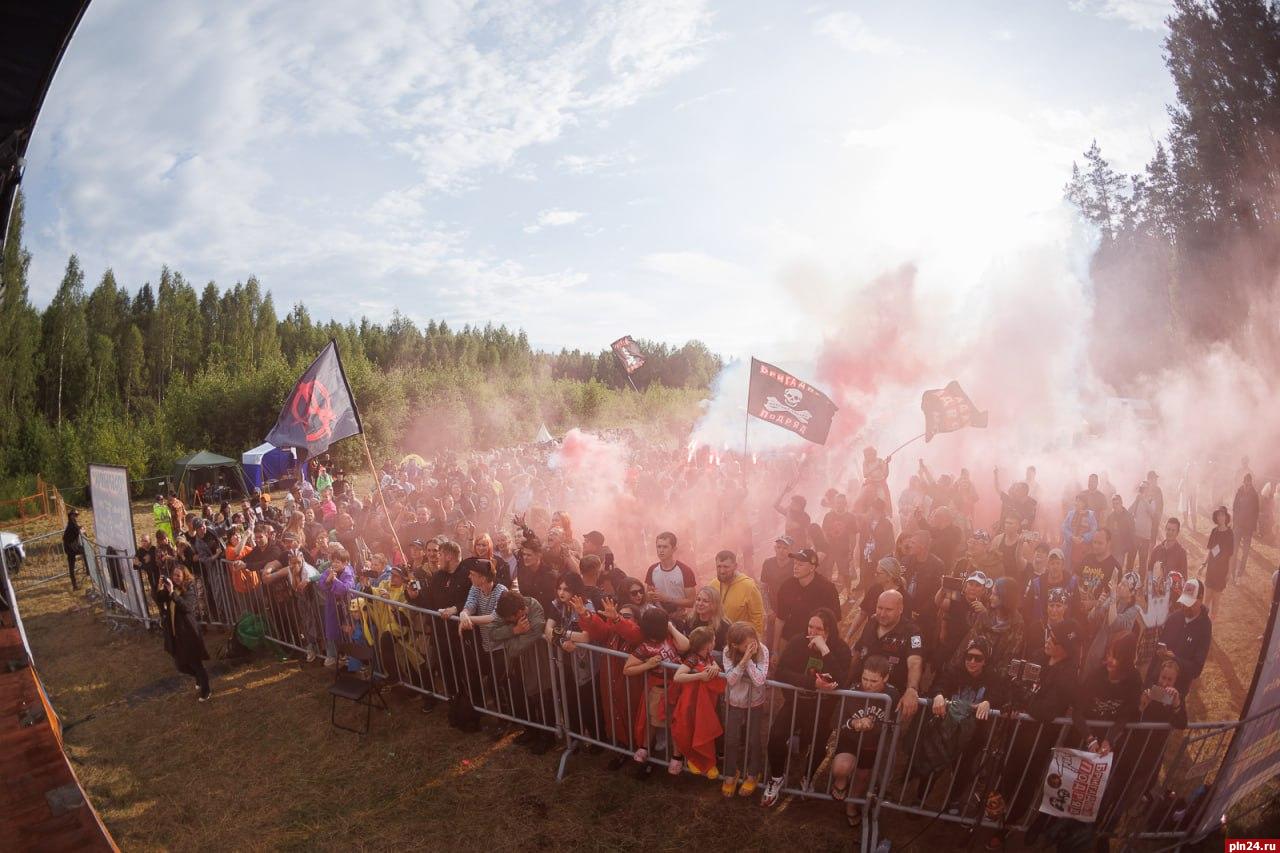 Надежда Кадышева может стать хедлайнером псковского фестиваля «Добрый рок-2026» Надежда Кадышева может стать хедлайнером псковского фестиваля «Добрый рок-2026»