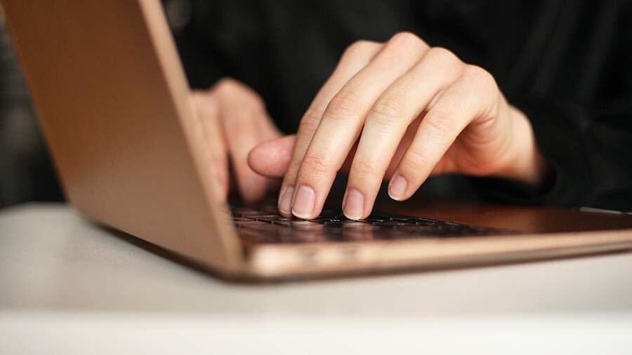 ЛДПР предлагает усилить цифровые права россиян через новый законопроект