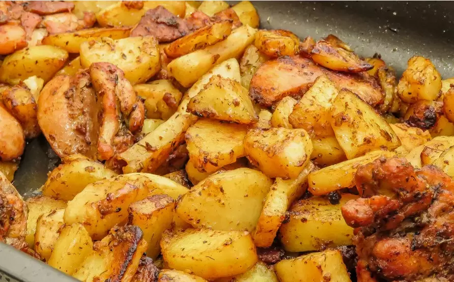 Печеная картошка с мясом: вкус и уют на вашем столе