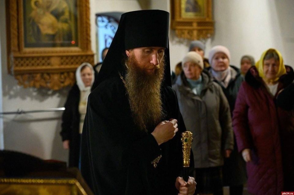 ������� ������������� � ���������� ������� ��������� �������� � ������