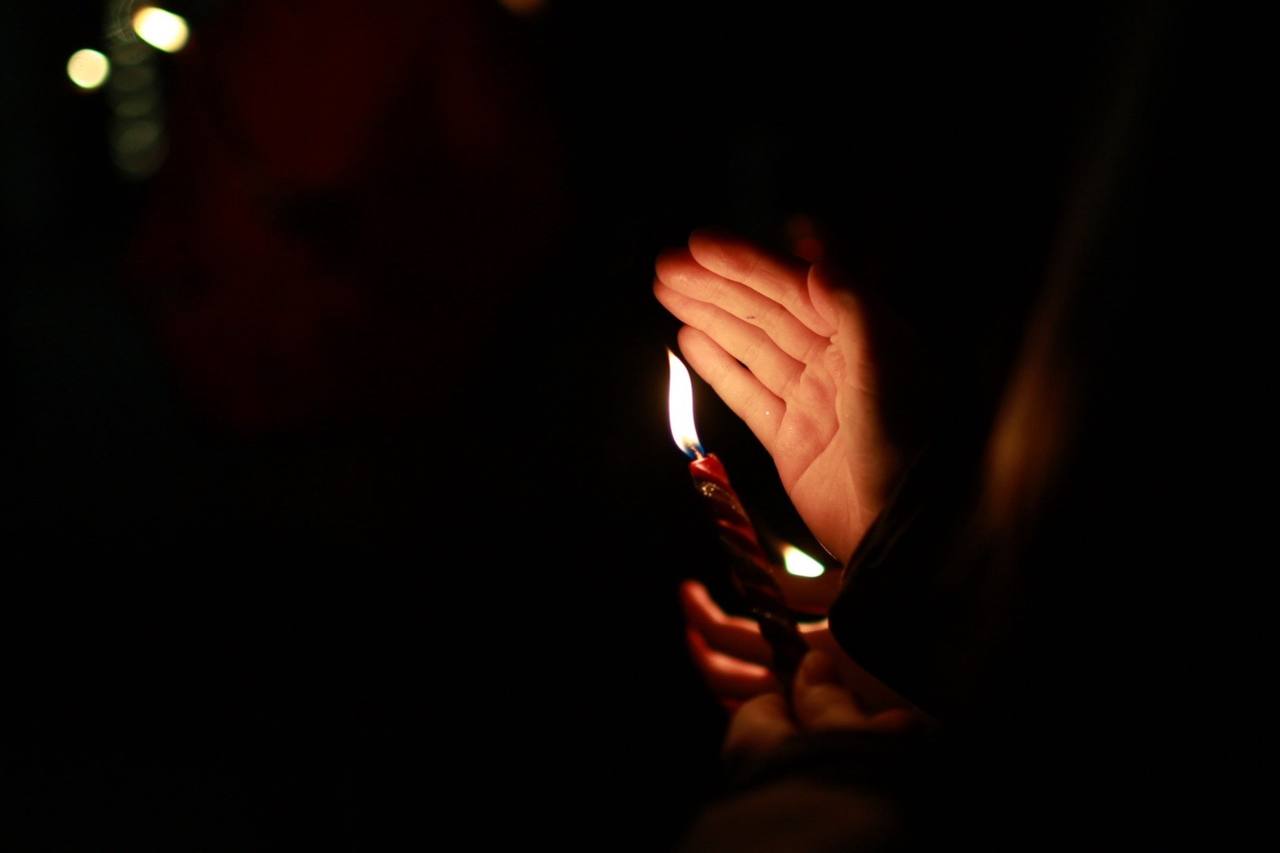 Пасхальные богослужения проходят в псковских храмах Пасхальные богослужения проходят в псковских храмах