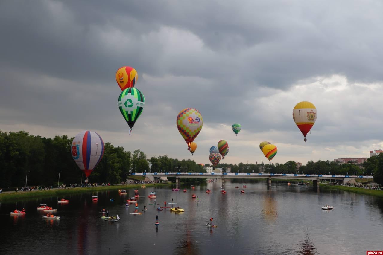 На 30-ю встречу воздухоплавателей в Великих Луках заявились пилоты из 15 регионов