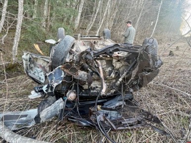 Женщина пострадала в результате опрокидывания автомобиля в кювет в Новосокольническом округе
