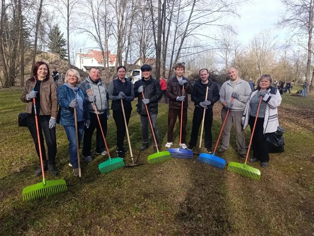 Весенний субботник: вместе делаем Псков чище!