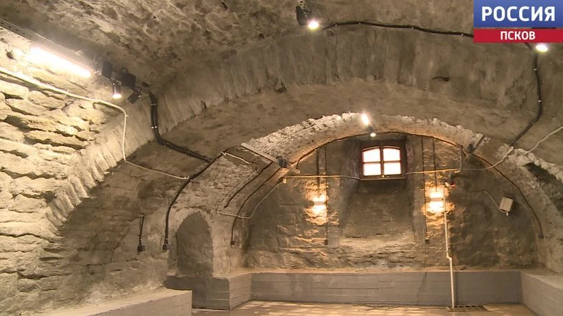 Подземная река больше не угрожает Лазаревской церкви Псково-Печерского монастыря Подземная река больше не угрожает Лазаревской церкви Псково-Печерского монастыря