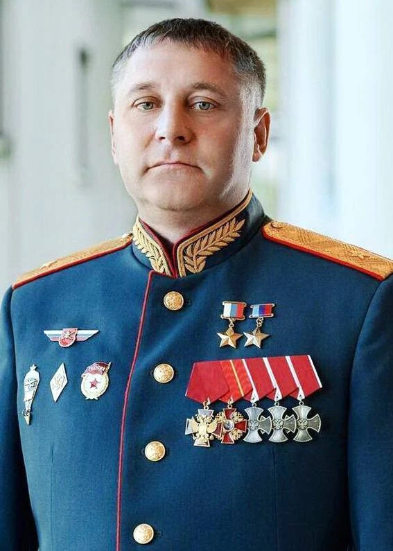 Губернаторы Брянской и Белгородской областей одновременно ушли в отставку Губернаторы Брянской и Белгородской областей одновременно ушли в отставку