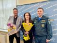 Поздравляем с юбилеем!. Сегодня коллектив Главного управления МЧС России по Псковской области поздравил с 50-летним юбилеем ветерана МЧС России Иванову Викторию Юрьевну