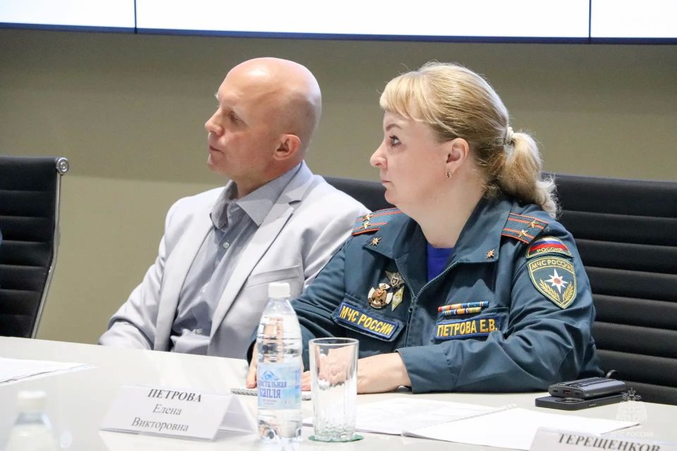 В Пскове встретились Представители ветеранских организаций СЗФО В Пскове встретились Представители ветеранских организаций СЗФО