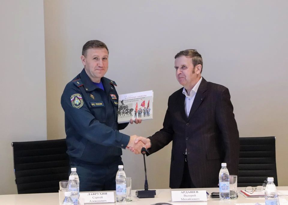 В Пскове встретились Представители ветеранских организаций СЗФО В Пскове встретились Представители ветеранских организаций СЗФО