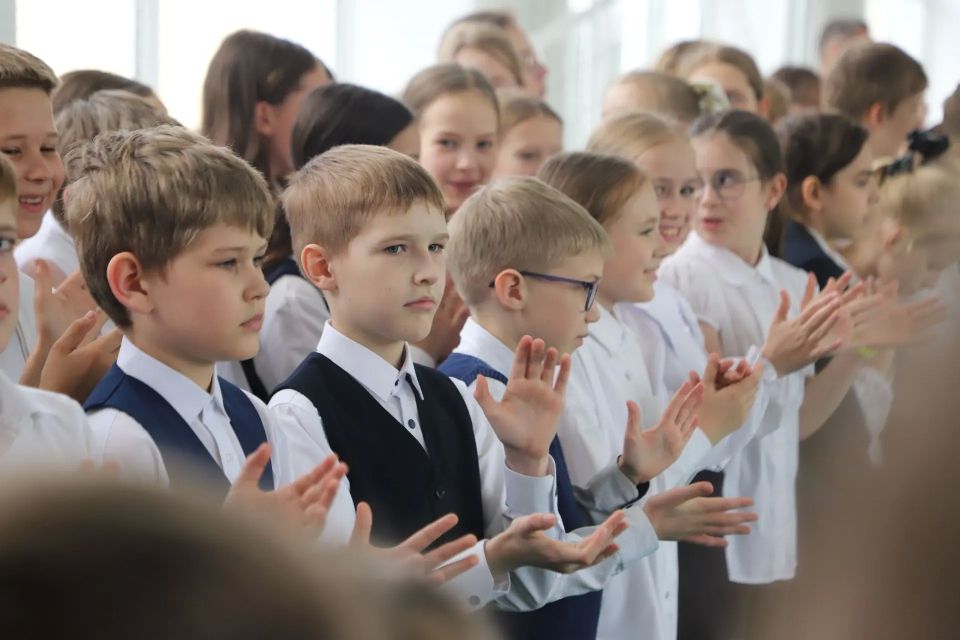 В преддверии летних каникул полицейские напомнили детям о ПДД В преддверии летних каникул полицейские напомнили детям о ПДД