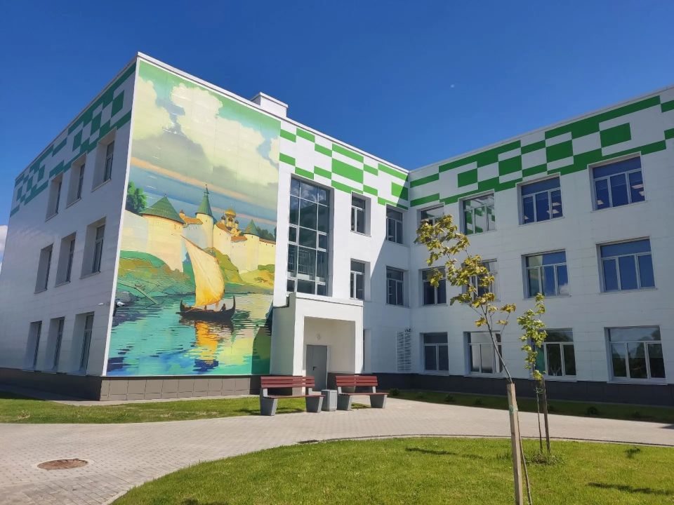 Во время визита в псковскую гимназию с изучением основ православной культуры министр просвещения РФ Сергей Кравцов отметил, что система образования Псковской области активно развивается, регион участвует в нацпроектах... Во время визита в псковскую гимназию с изучением основ православной культуры министр просвещения РФ Сергей Кравцов отметил, что система образования Псковской области активно развивается, регион участвует в нацпроектах...