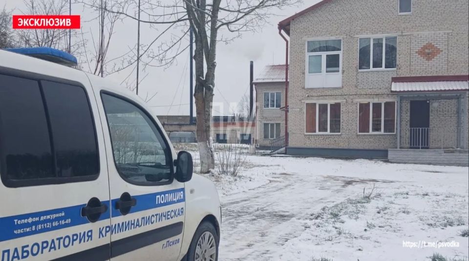 Стругокрасненским районный судом рассмотрено уголовное дело в отношении Кузьминой, обвиняемой в совершении преступления, предусмотренного п. п. «а», «б» ч. 2 ст. 158 УК РФ Стругокрасненским районный судом рассмотрено уголовное дело в отношении Кузьминой, обвиняемой в совершении преступления, предусмотренного п. п. «а», «б» ч. 2 ст. 158 УК РФ