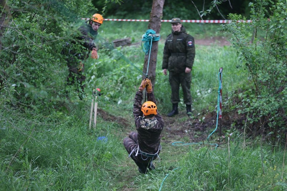 Связь поколений на страже мужества и памяти Связь поколений на страже мужества и памяти