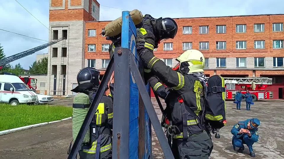 У нас сегодня по-настоящему доброе утро в преддверии выходных!