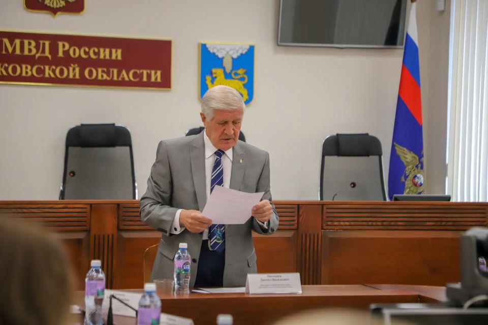Обсудили вопросы безопасности детей на дорогах и в летних лагерях