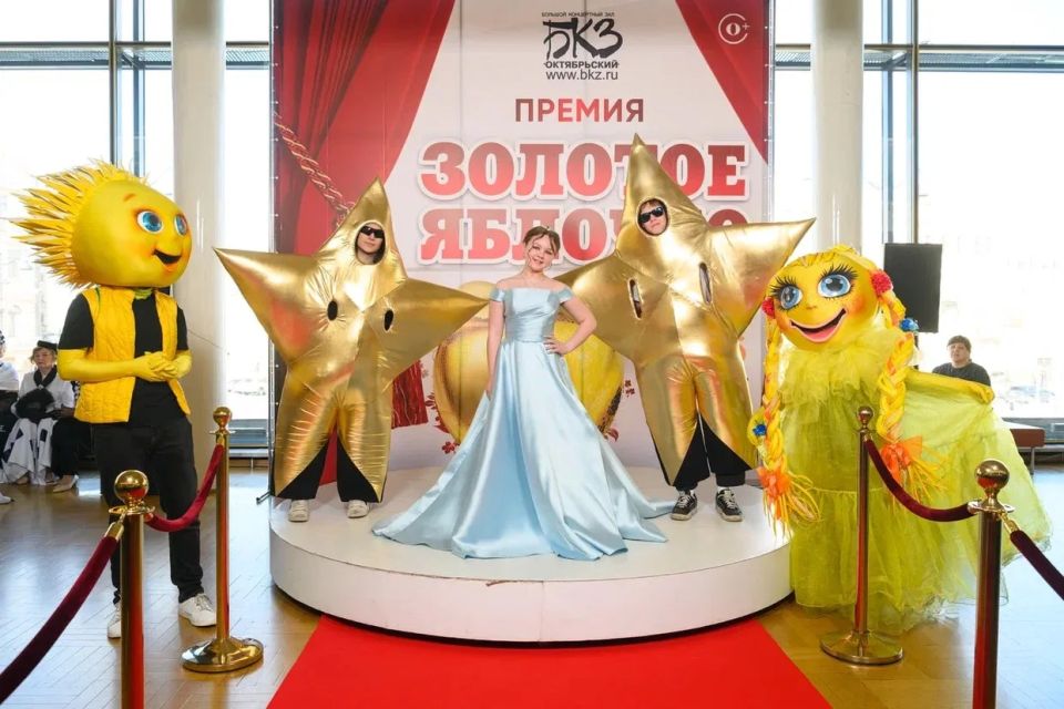 Завершающаяся весна оказалась очень насыщенной культурными событиями и победами творческих коллективов Завершающаяся весна оказалась очень насыщенной культурными событиями и победами творческих коллективов