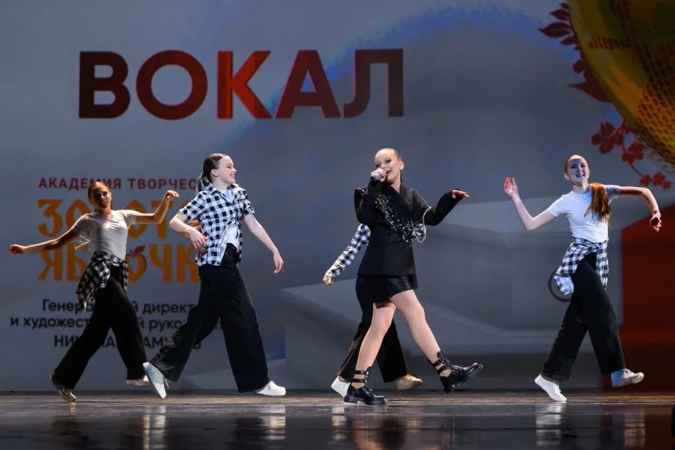 Завершающаяся весна оказалась очень насыщенной культурными событиями и победами творческих коллективов Завершающаяся весна оказалась очень насыщенной культурными событиями и победами творческих коллективов
