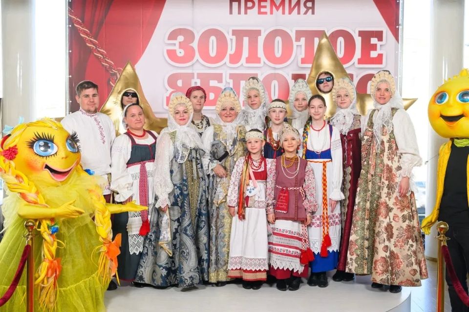 Завершающаяся весна оказалась очень насыщенной культурными событиями и победами творческих коллективов Завершающаяся весна оказалась очень насыщенной культурными событиями и победами творческих коллективов