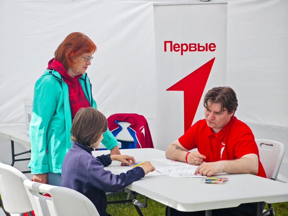 Интерактивные площадки работают сегодня в сквере у главного корпуса ПсковГУ Интерактивные площадки работают сегодня в сквере у главного корпуса ПсковГУ