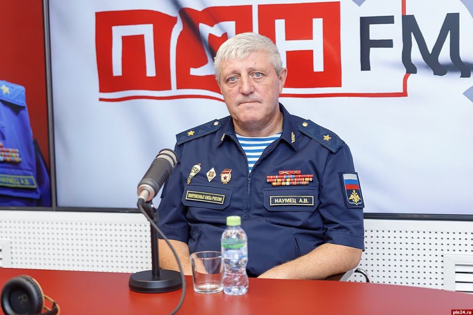 Президиум политсовета регионального отделения "Единой России" утвердил первую 5-ку на выборах в Заксобрание Псковской области: Президиум политсовета регионального отделения "Единой России" утвердил первую 5-ку на выборах в Заксобрание Псковской области: