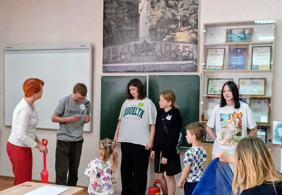 Эстафета безопасности продолжается: от Печор до Великих Лук Эстафета безопасности продолжается: от Печор до Великих Лук