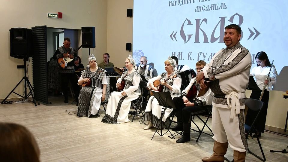 Социальные работники – опора и крепкий тыл нашего общества! Социальные работники – опора и крепкий тыл нашего общества!