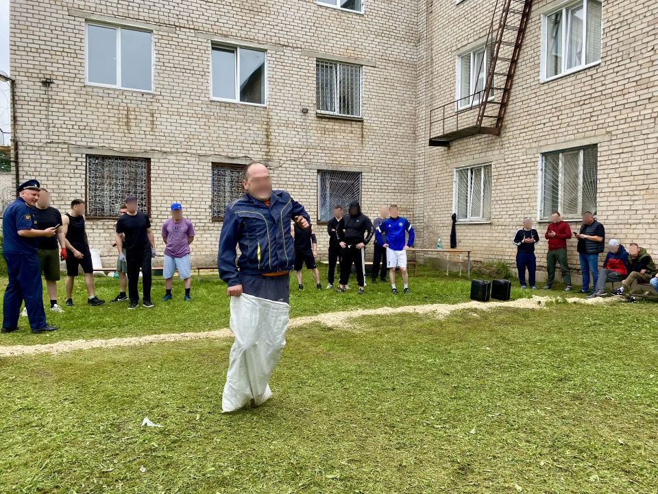 В ИЦ-1 впервые прошел силовой экстрим среди осужденных к принудительным работам В ИЦ-1 впервые прошел силовой экстрим среди осужденных к принудительным работам