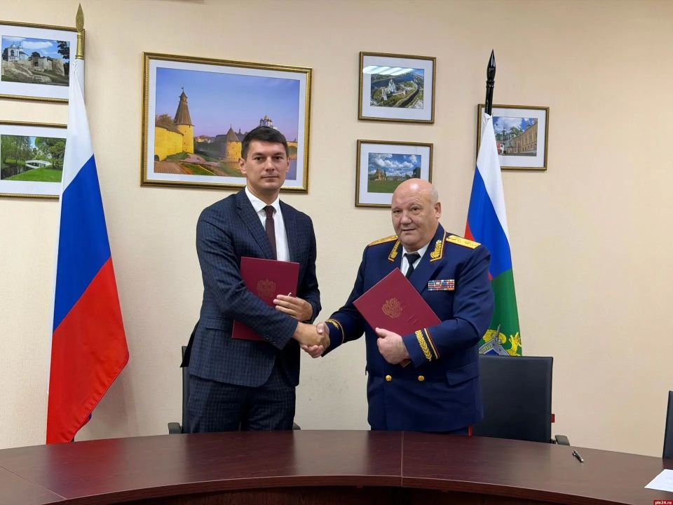 Еще три кадетских класса Следкома откроют в Псковской области Еще три кадетских класса Следкома откроют в Псковской области