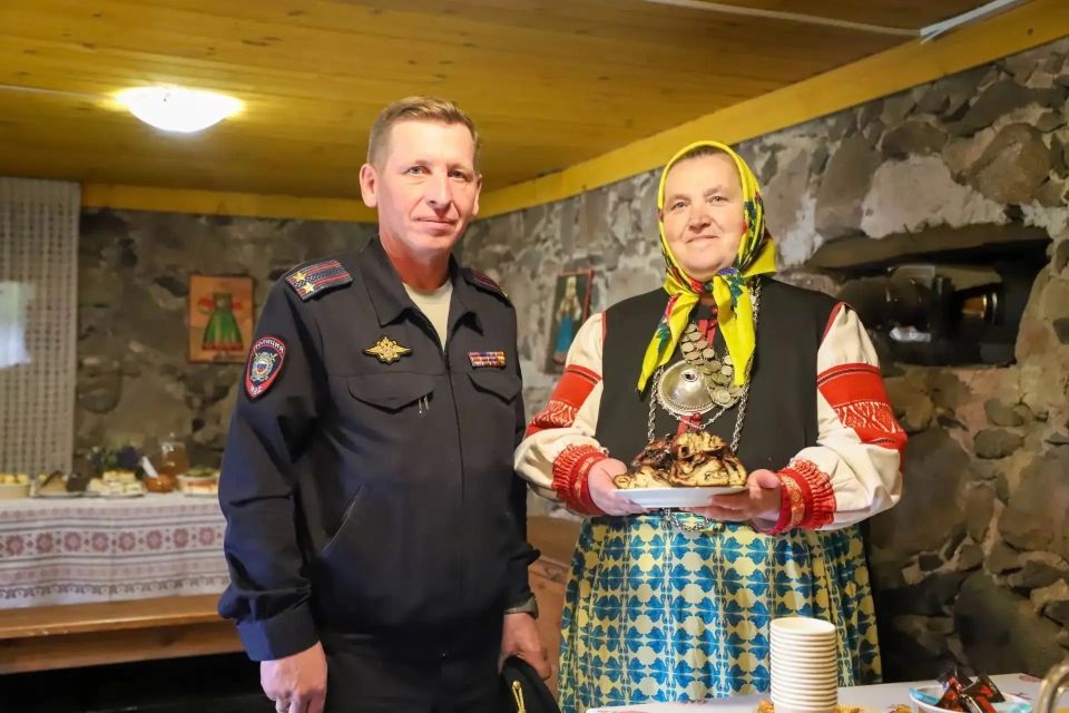 Друзья! Делимся с вами интересным фоторепортажем с мероприятия, состоявшегося на базе государственного музея-заповедника «Изборск» Друзья! Делимся с вами интересным фоторепортажем с мероприятия, состоявшегося на базе государственного музея-заповедника «Изборск»