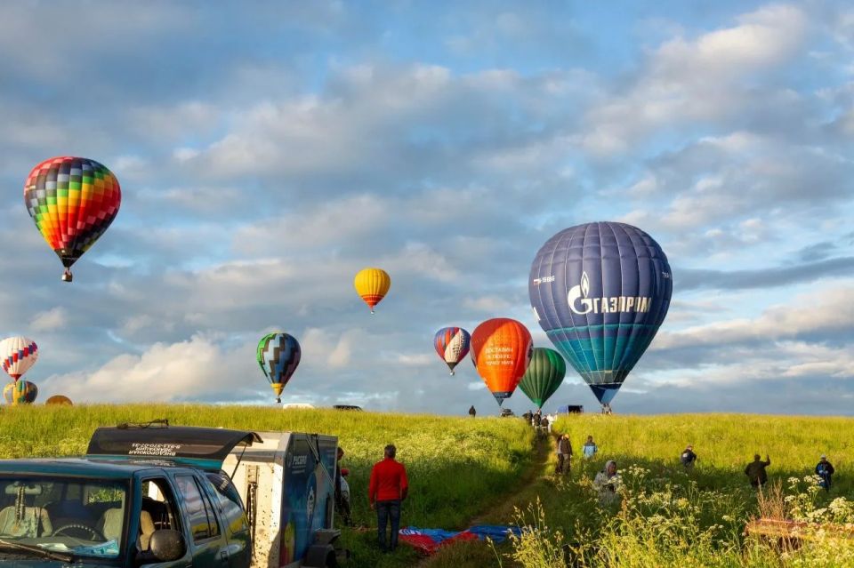 Международная встреча воздухоплавателей проходит в Великих Луках в 30-й раз Международная встреча воздухоплавателей проходит в Великих Луках в 30-й раз