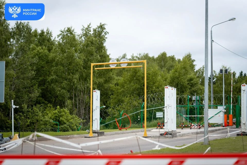 До 2,4 тыс. машин в сутки сможет пропускать пункт пропуска Бурачки после реконструкции До 2,4 тыс. машин в сутки сможет пропускать пункт пропуска Бурачки после реконструкции