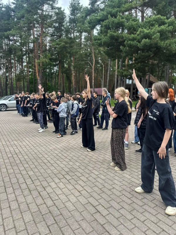 В Островском муниципальном округе стартовал форум "Поверь в себя-2026" В Островском муниципальном округе стартовал форум "Поверь в себя-2026"