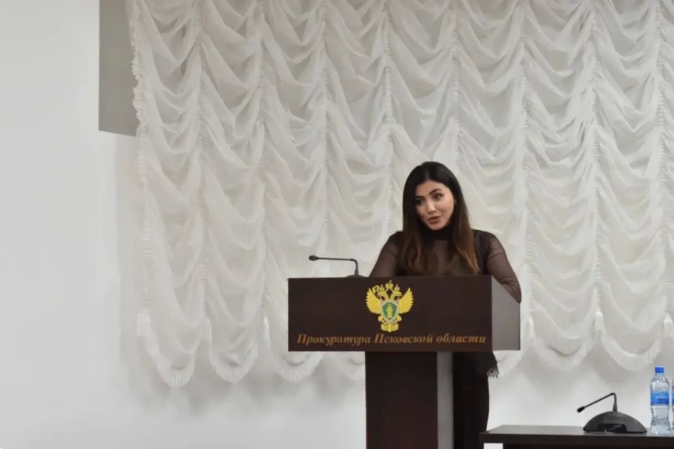 В прокуратуре Псковской области прошла встреча с молодыми специалистами В прокуратуре Псковской области прошла встреча с молодыми специалистами