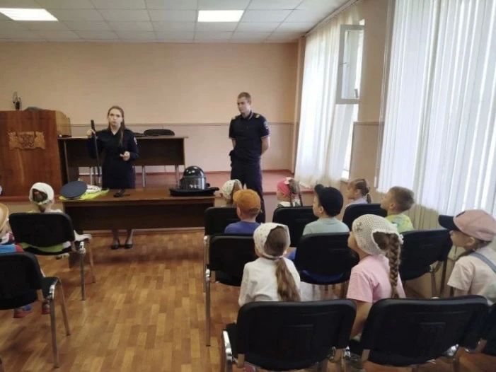 Мечтают стать полицейскими Мечтают стать полицейскими