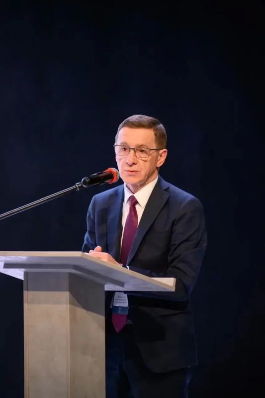 Во Владивостоке обсудили актуальные вопросы транспортной безопасности Во Владивостоке обсудили актуальные вопросы транспортной безопасности