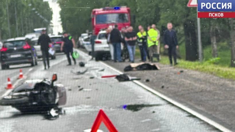 Два смертельных ДТП за утро: в Пустошкинском и Псковском районах погибли люди Два смертельных ДТП за утро: в Пустошкинском и Псковском районах погибли люди