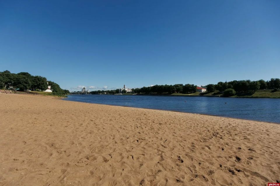 Пляжный Псков. Лето в Псковской области, наконец-то, вступает в свои права Пляжный Псков. Лето в Псковской области, наконец-то, вступает в свои права
