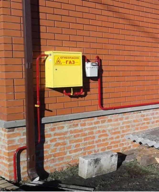 Специалисты «Газпром газораспределение Псков» построили и ввели в эксплуатацию газопровод протяженностью 2,1 км для догазификации 29 домовладений деревни Вышгородок Пыталовского района Псковской области