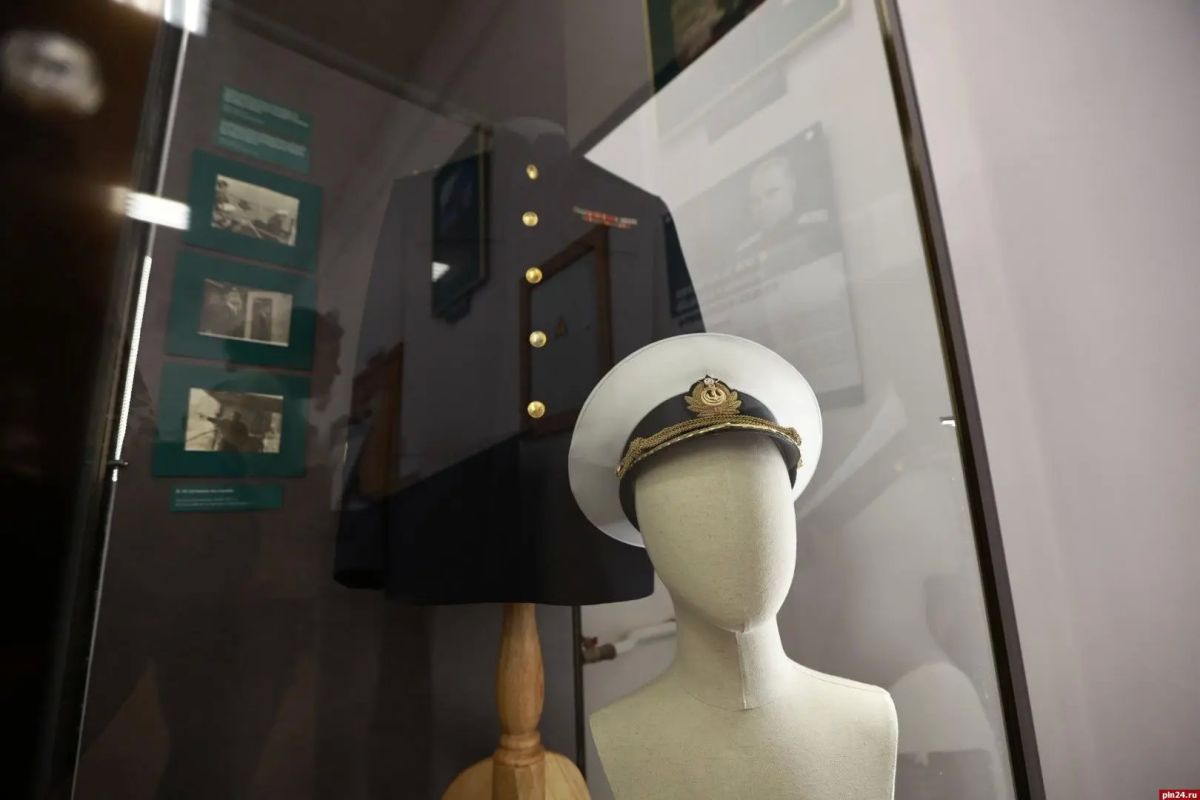 Выставка «На рубеже Отечества» открылась в Пскове в День памяти и скорби Выставка «На рубеже Отечества» открылась в Пскове в День памяти и скорби